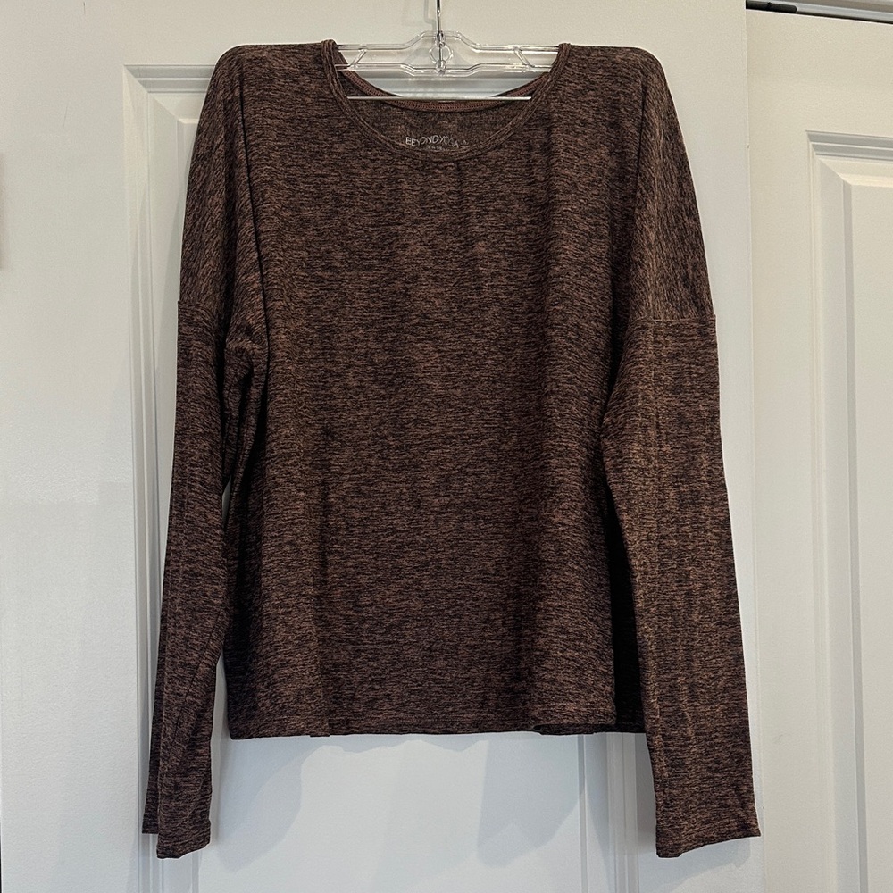 Beyond Yoga Crew Neck Top